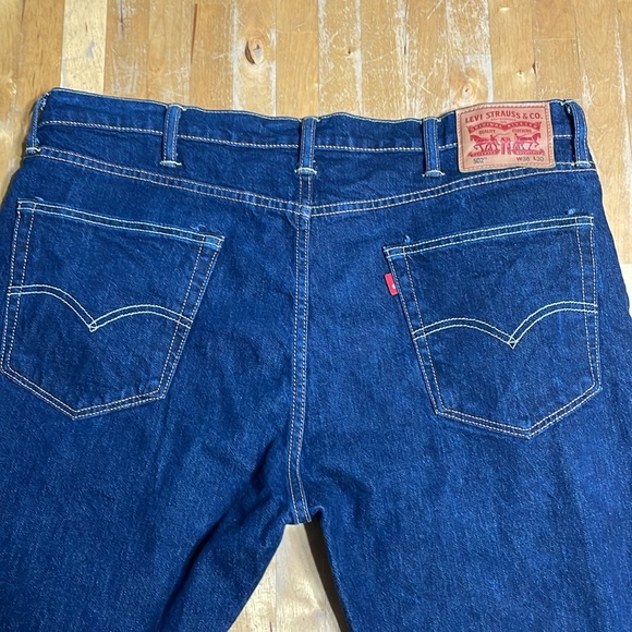 Men’s Levi’s 502 jeans - Picture 8 of 8